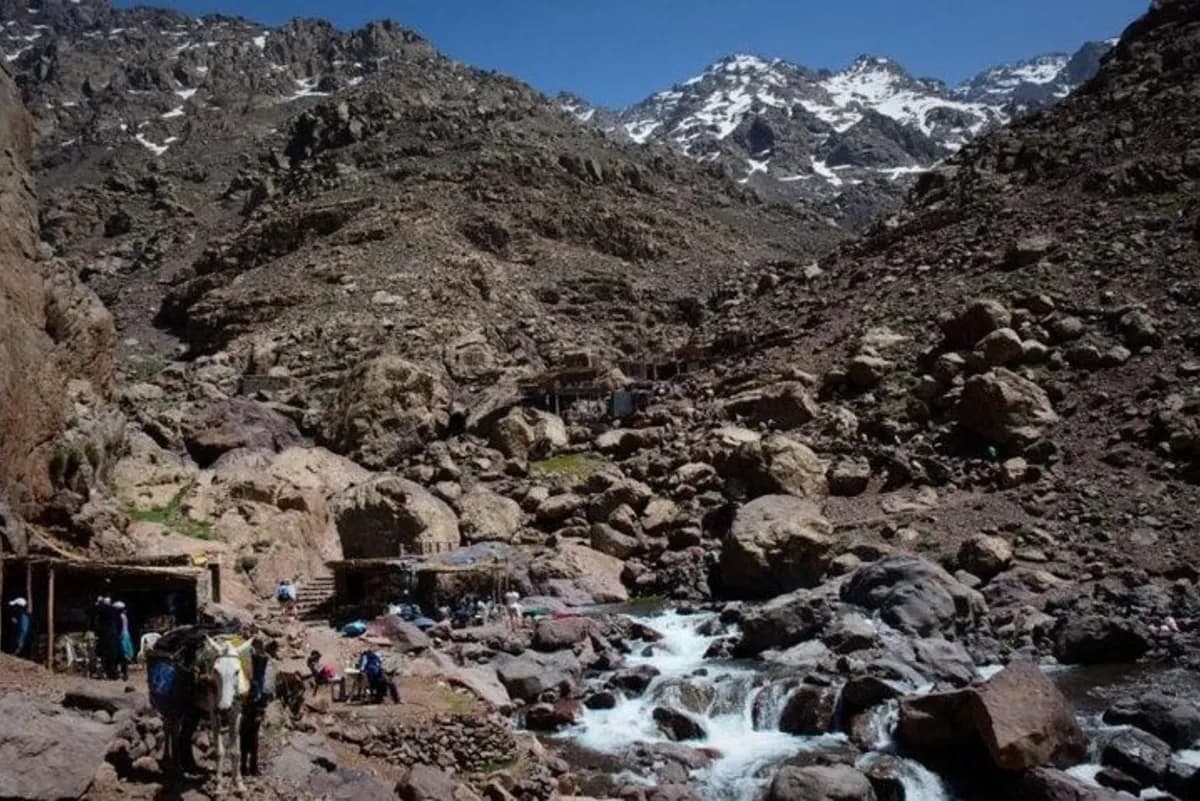 Sidi Chamharouch: A Spiritual & Scenic Day Hike - Image 1