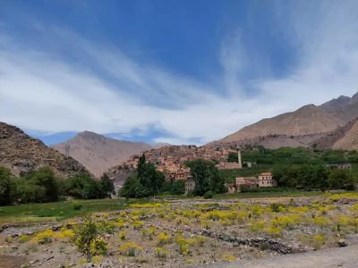 Sidi Chamharouch: A Spiritual & Scenic Day Hike - Image 4